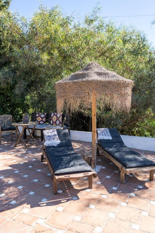 A Natural Retreat Михас Екстериор снимка