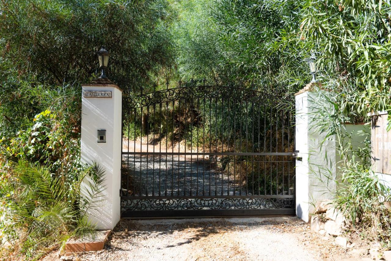 A Natural Retreat Михас Екстериор снимка